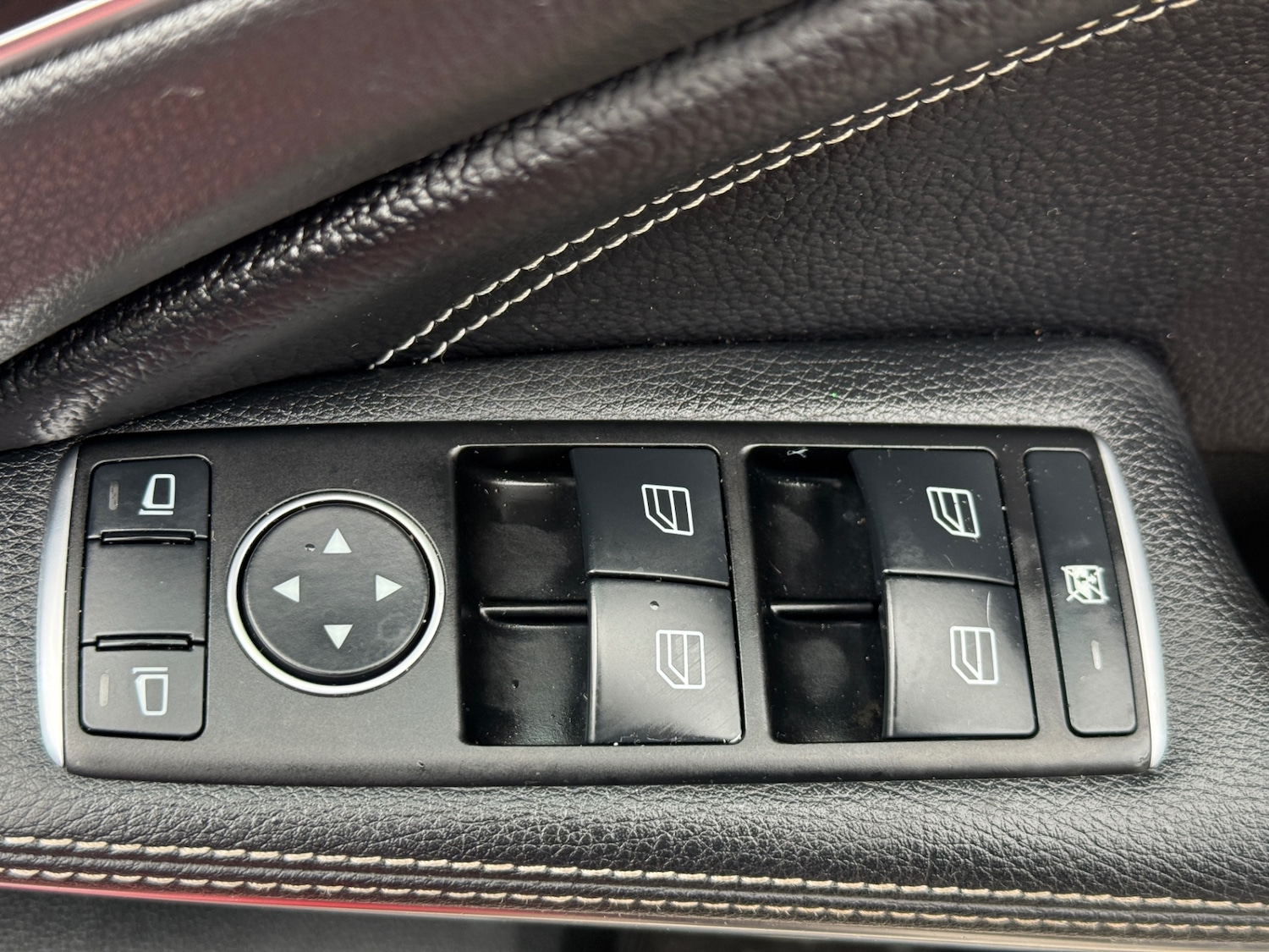 Used Mercedes-Benz A-Class 2015 for sale - 77547747: Photo 15