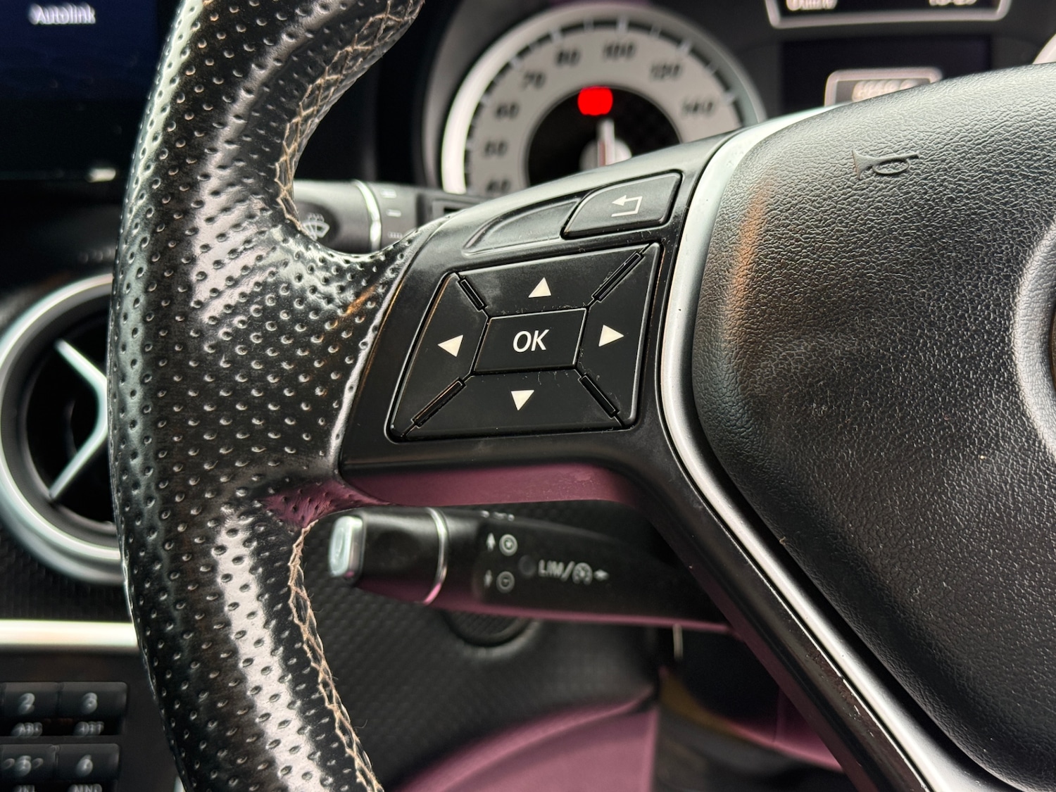 Used Mercedes-Benz A-Class 2015 for sale - 77547747: Photo 24