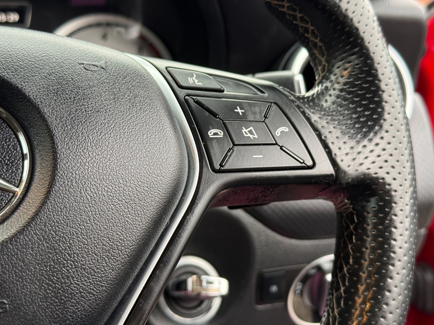 Used Mercedes-Benz A-Class 2015 for sale - 77547747: Photo 25