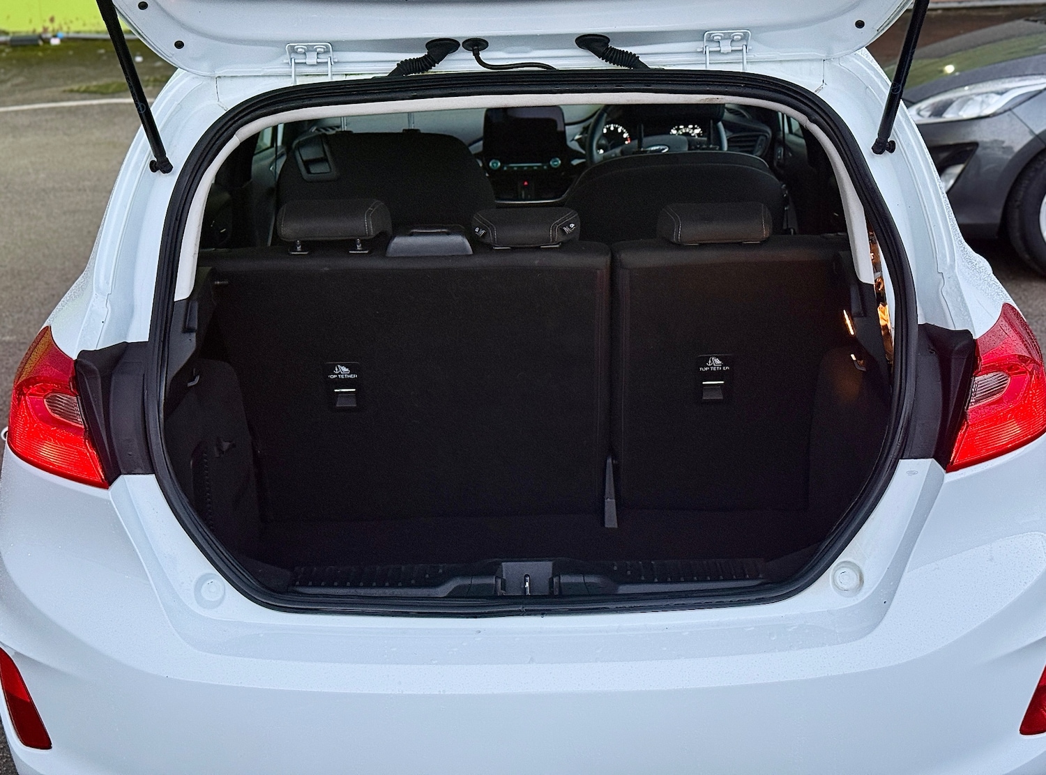 Used Ford Fiesta 2018 for sale - 76672208: Photo 10