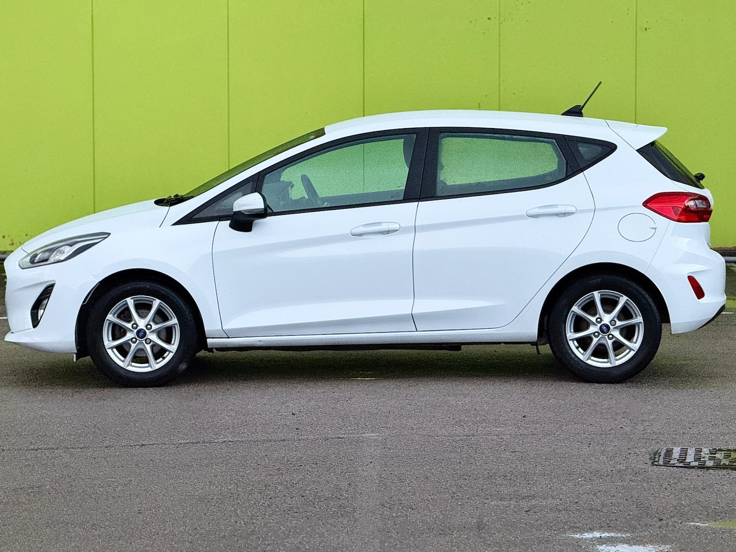 Used Ford Fiesta 2018 for sale - 76672208: Photo 7