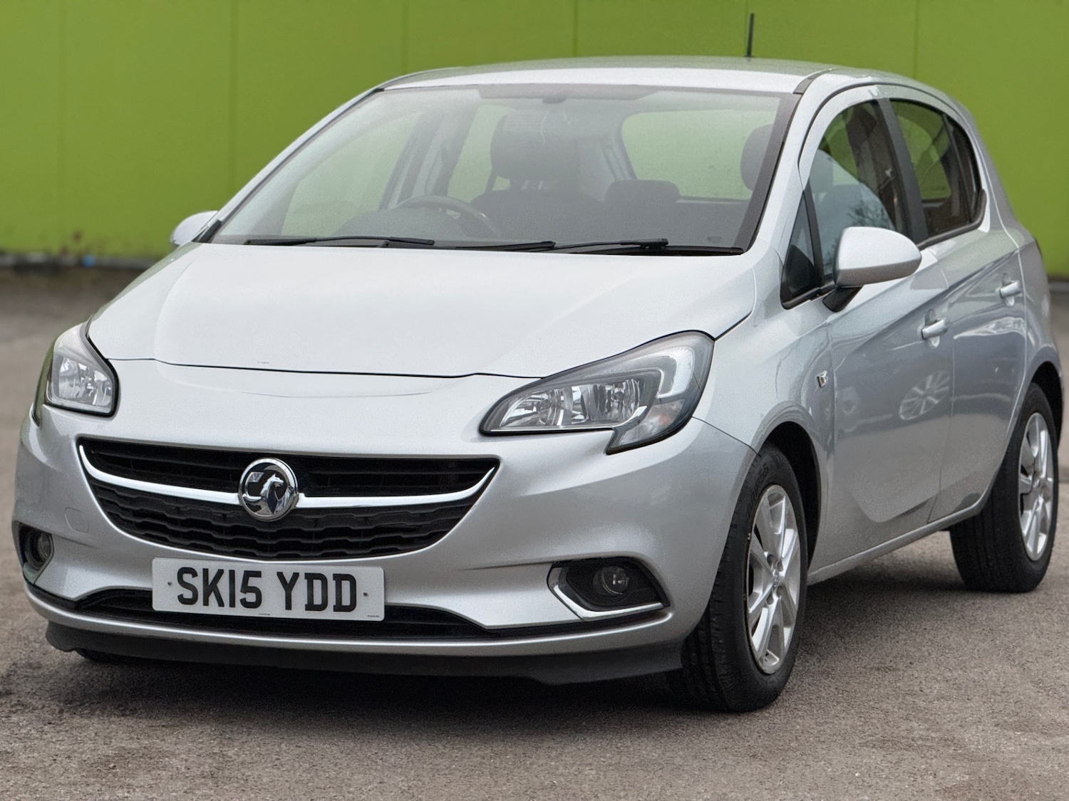 Used Vauxhall Corsa 2015 for sale - 78036288: Photo 2