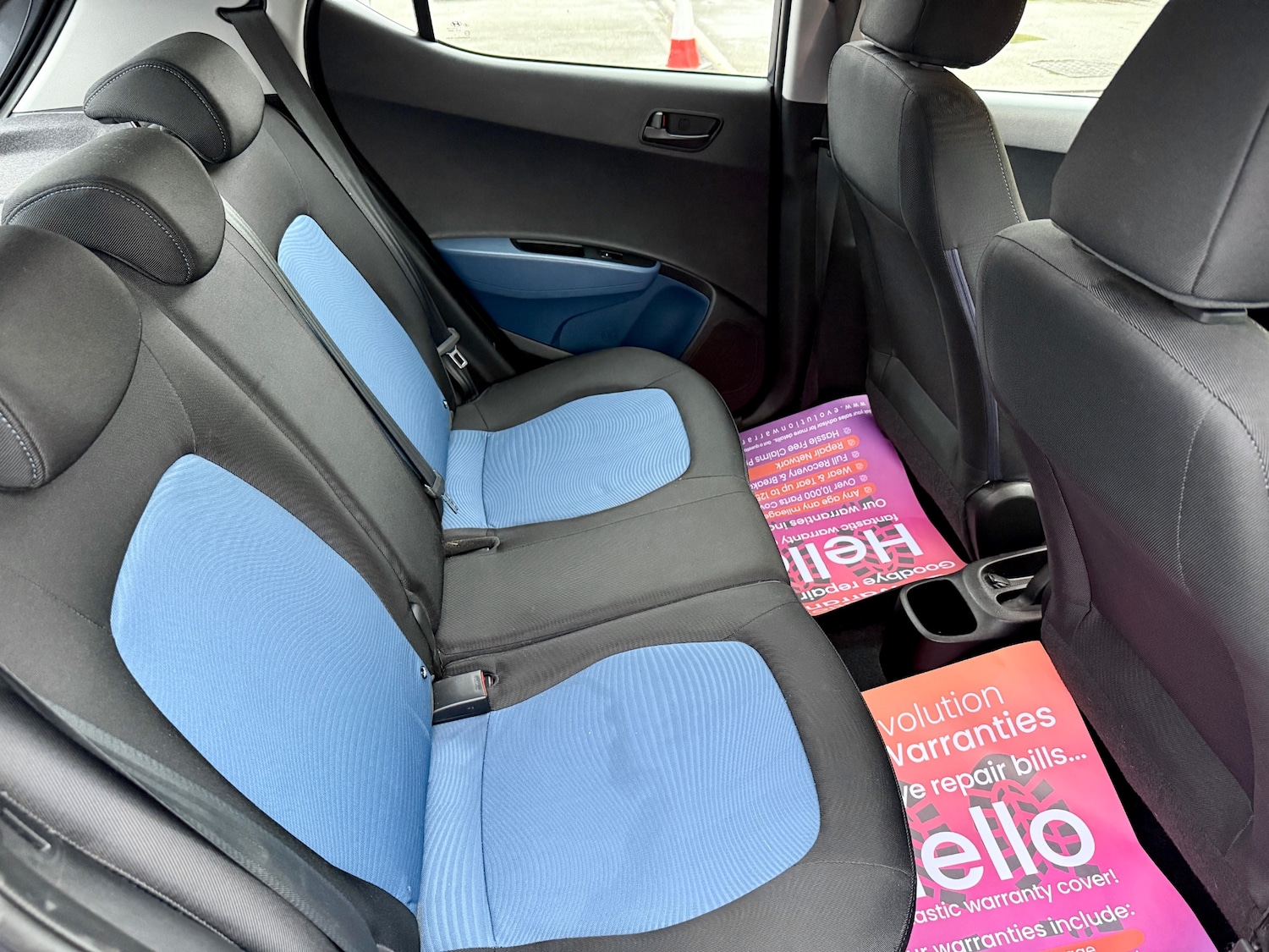 Used Hyundai i10 2014 for sale - 76772286: Photo 12