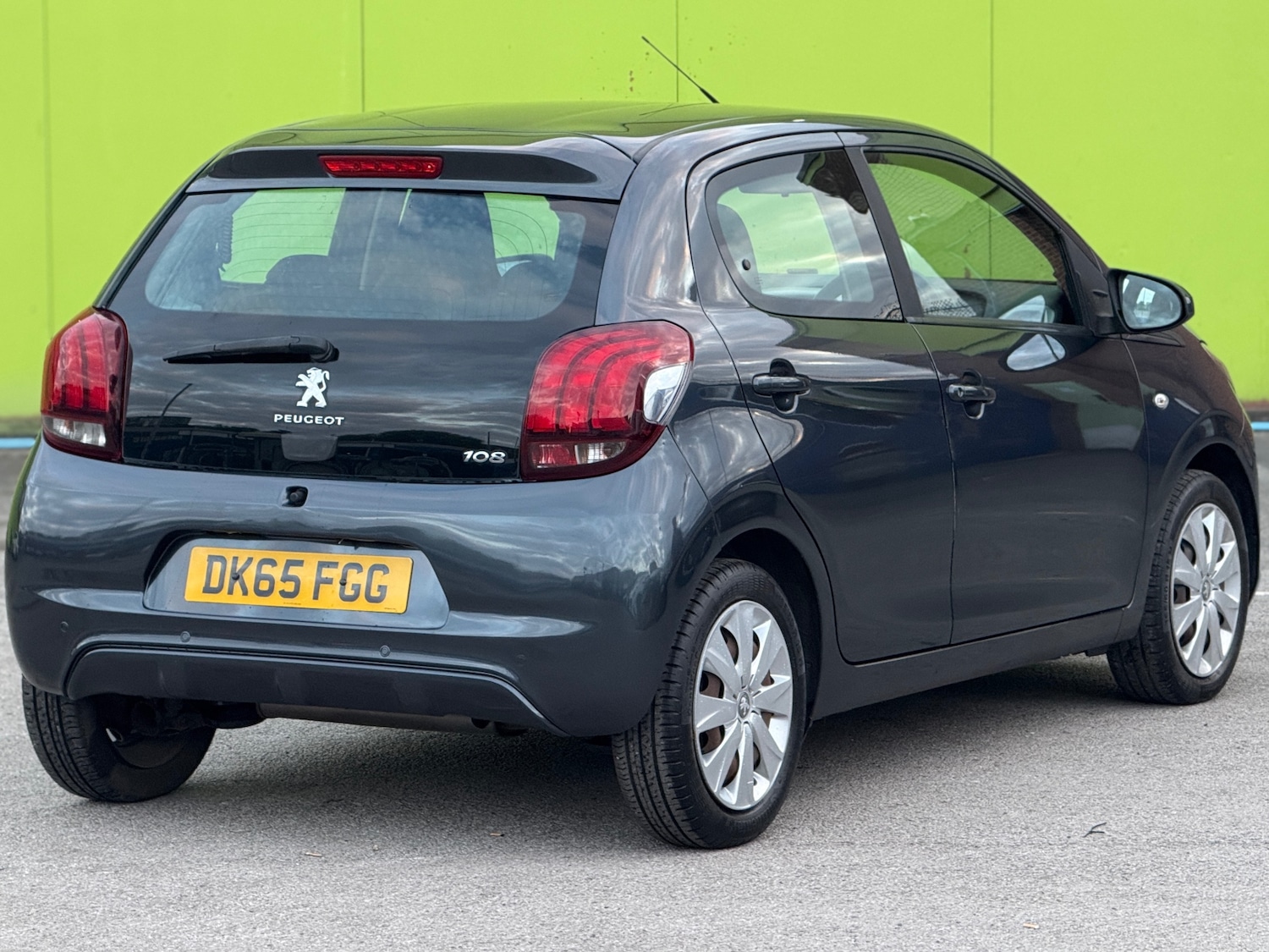 Vehicle 5