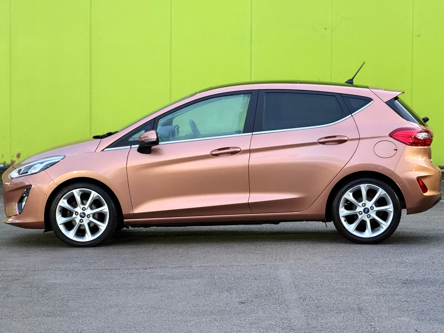 Used Ford Fiesta 2017 for sale - 77248225: Photo 8