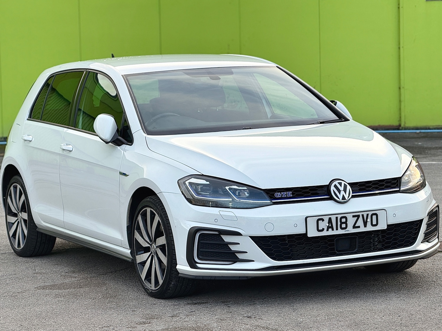 Used Volkswagen Golf 2018 for sale - 76526975: Photo 2