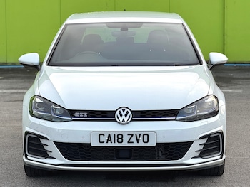 Used Volkswagen Golf 2018 for sale - 76526975: Photo