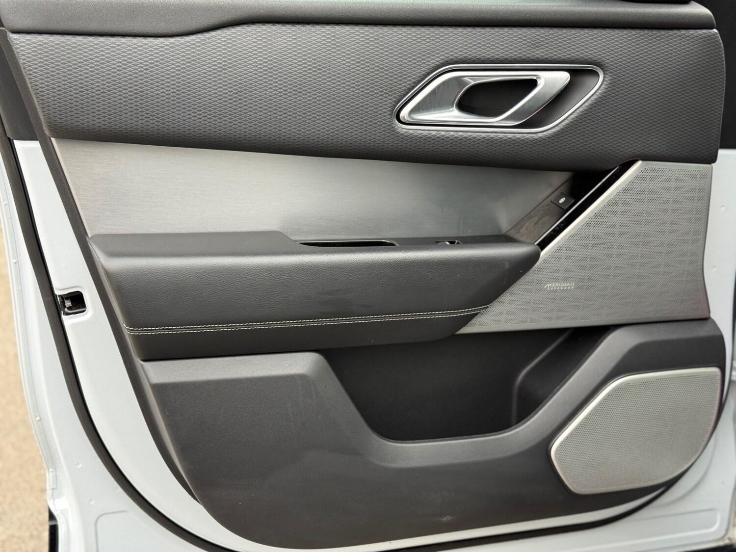 Used Land Rover Range Rover Velar 2017 for sale - 77504382: Photo 20