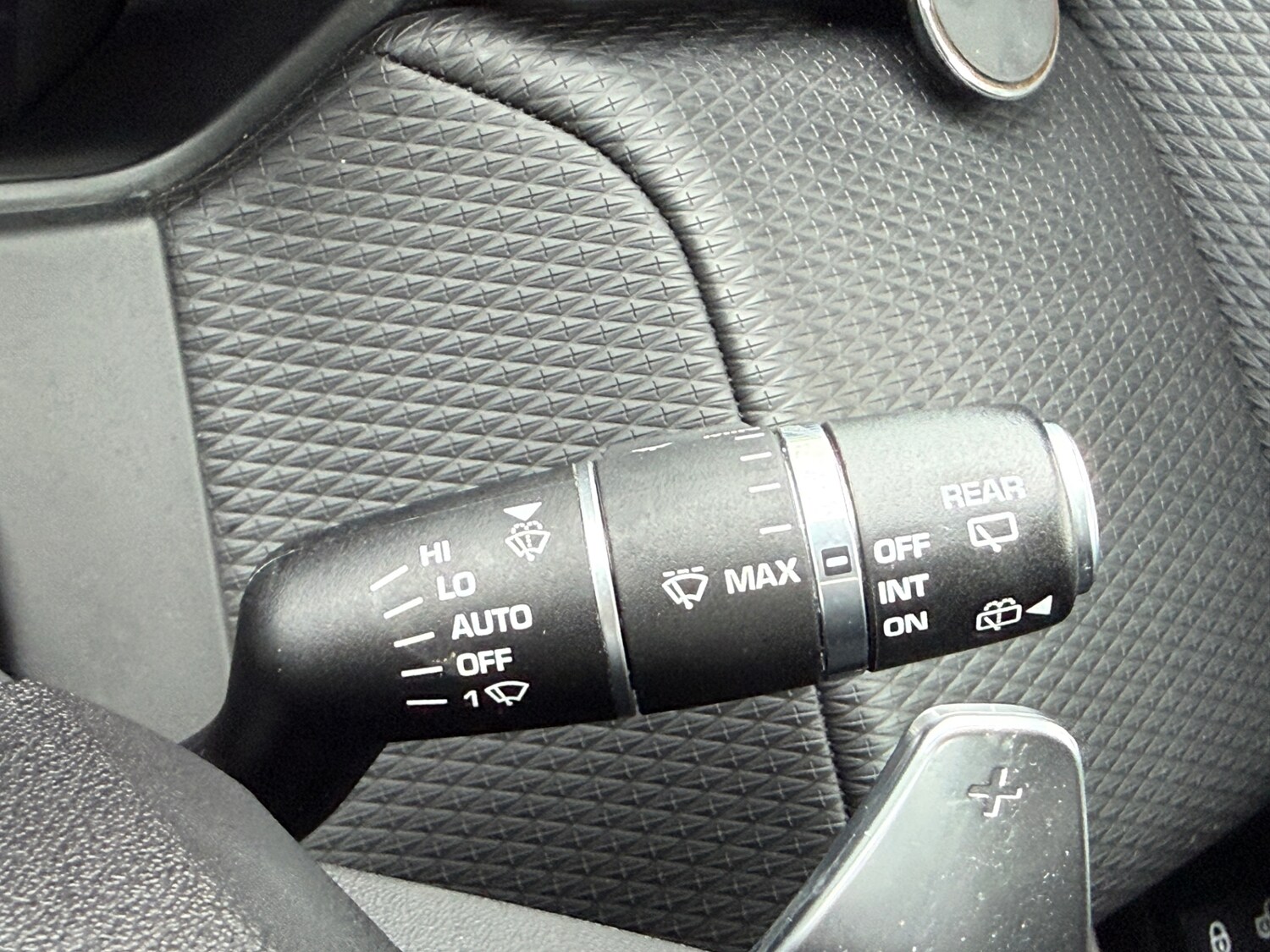 Used Land Rover Range Rover Velar 2017 for sale - 77504382: Photo 38