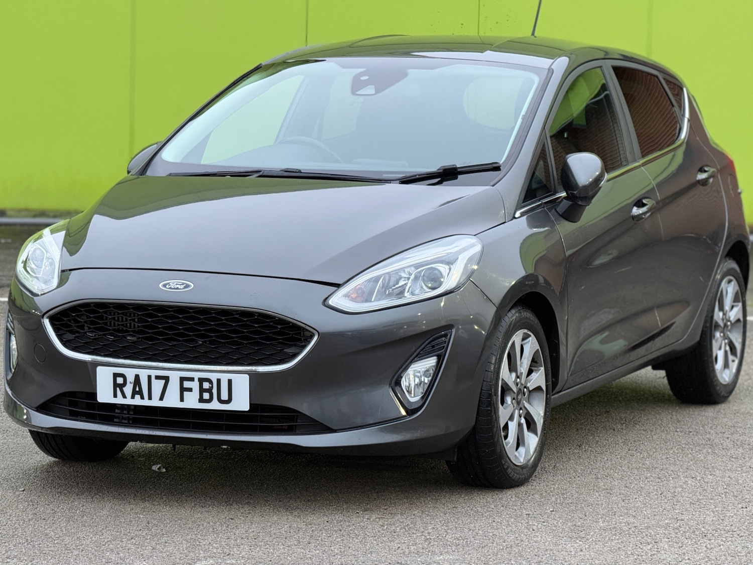 Used Ford Fiesta 2017 for sale - 77041044: Photo 2