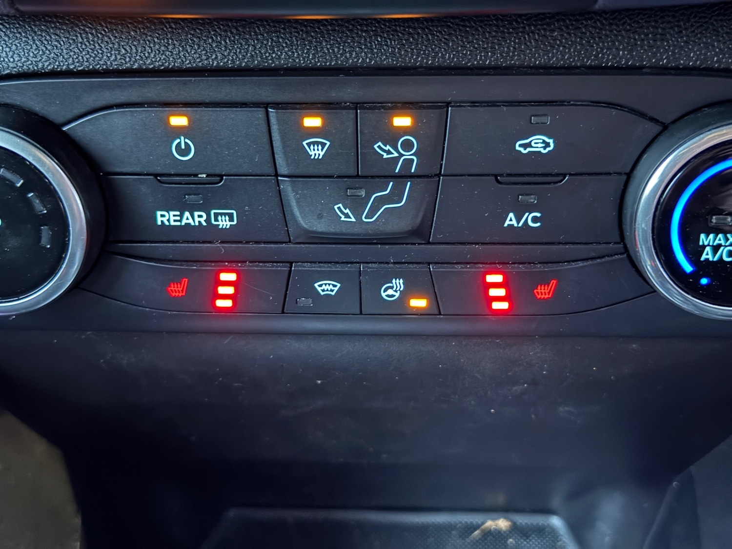 Used Ford Fiesta 2017 for sale - 77041044: Photo 24