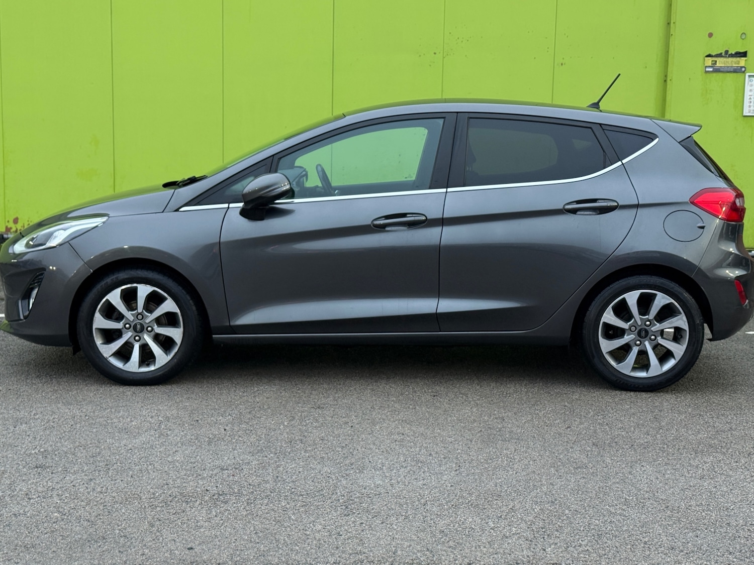 Used Ford Fiesta 2017 for sale - 77041044: Photo 7