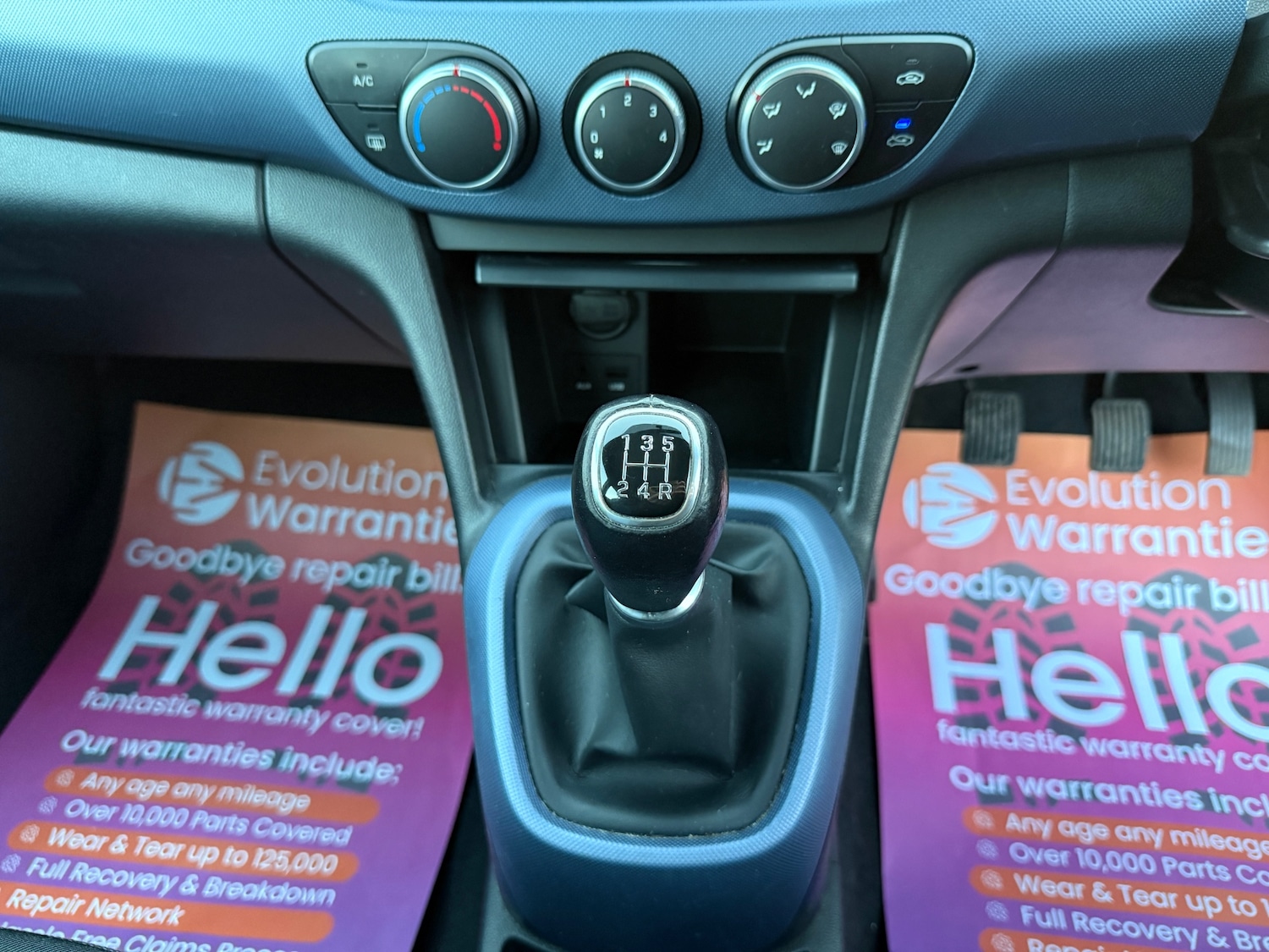 Used Hyundai i10 2017 for sale - 77248318: Photo 22