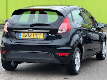Used Ford Fiesta 2013 for sale - 77297995: Photo