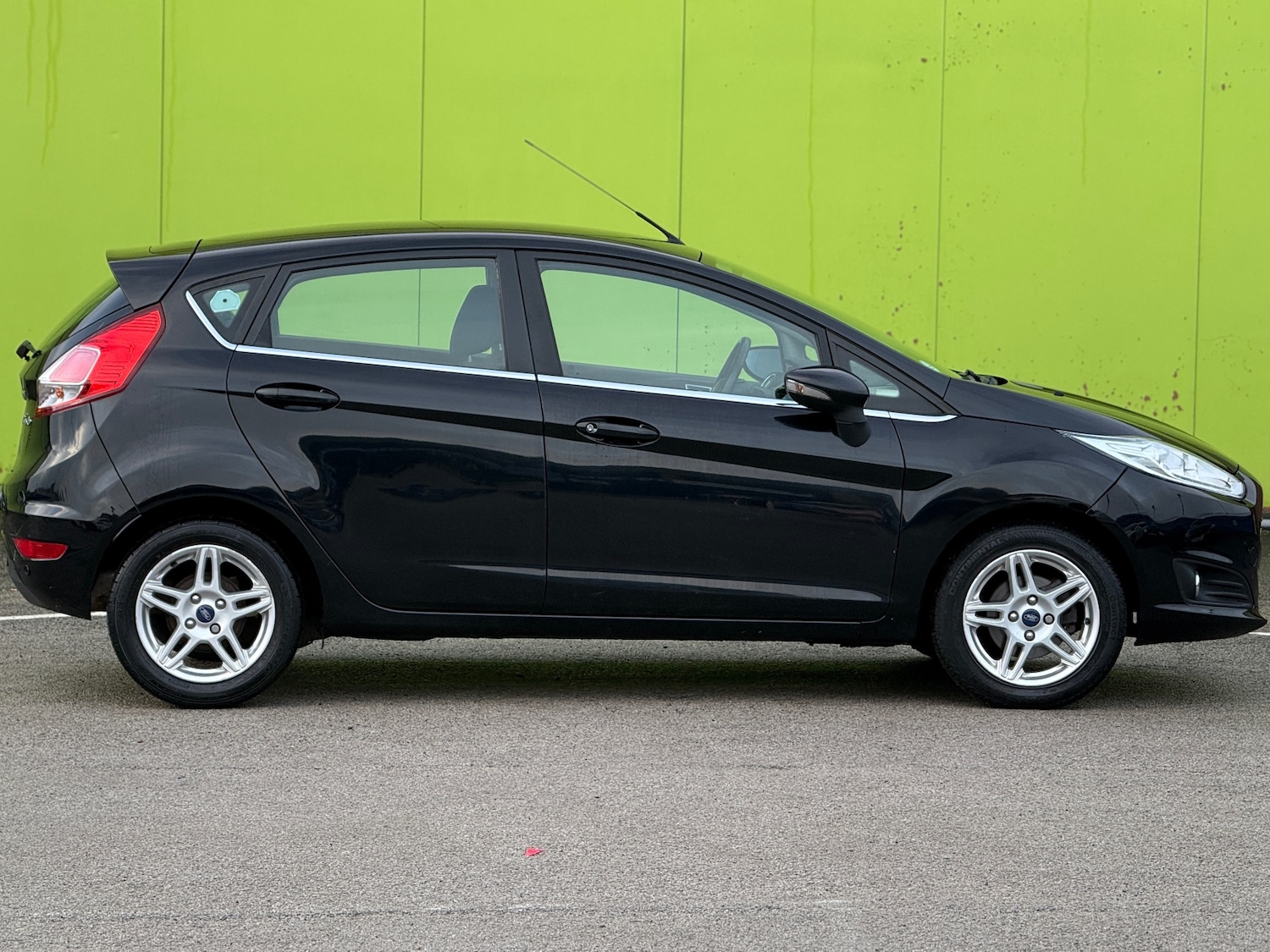 Used Ford Fiesta 2013 for sale - 77297995: Photo 7