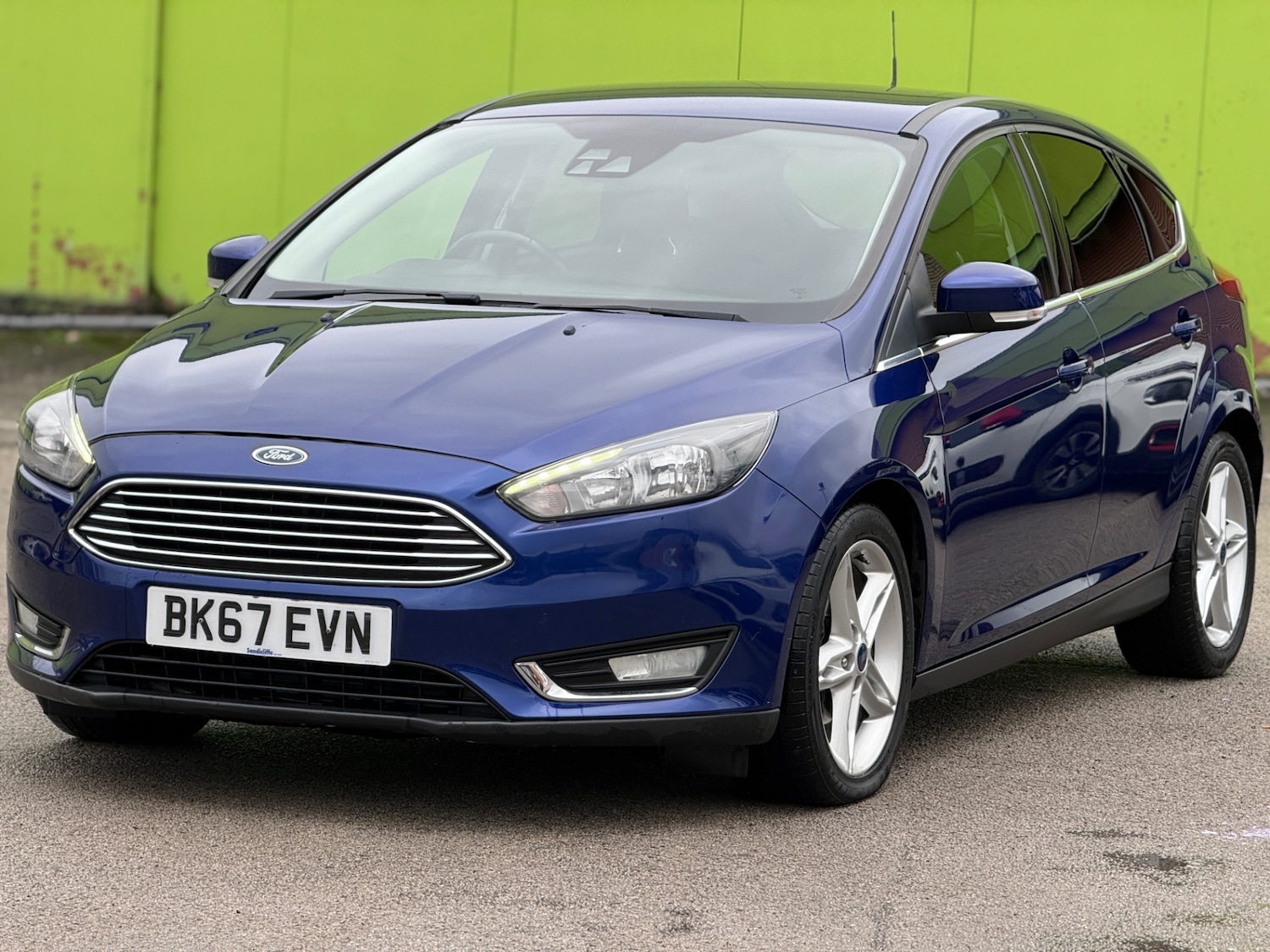 Used Ford Focus 2017 for sale - 77504349: Photo 2