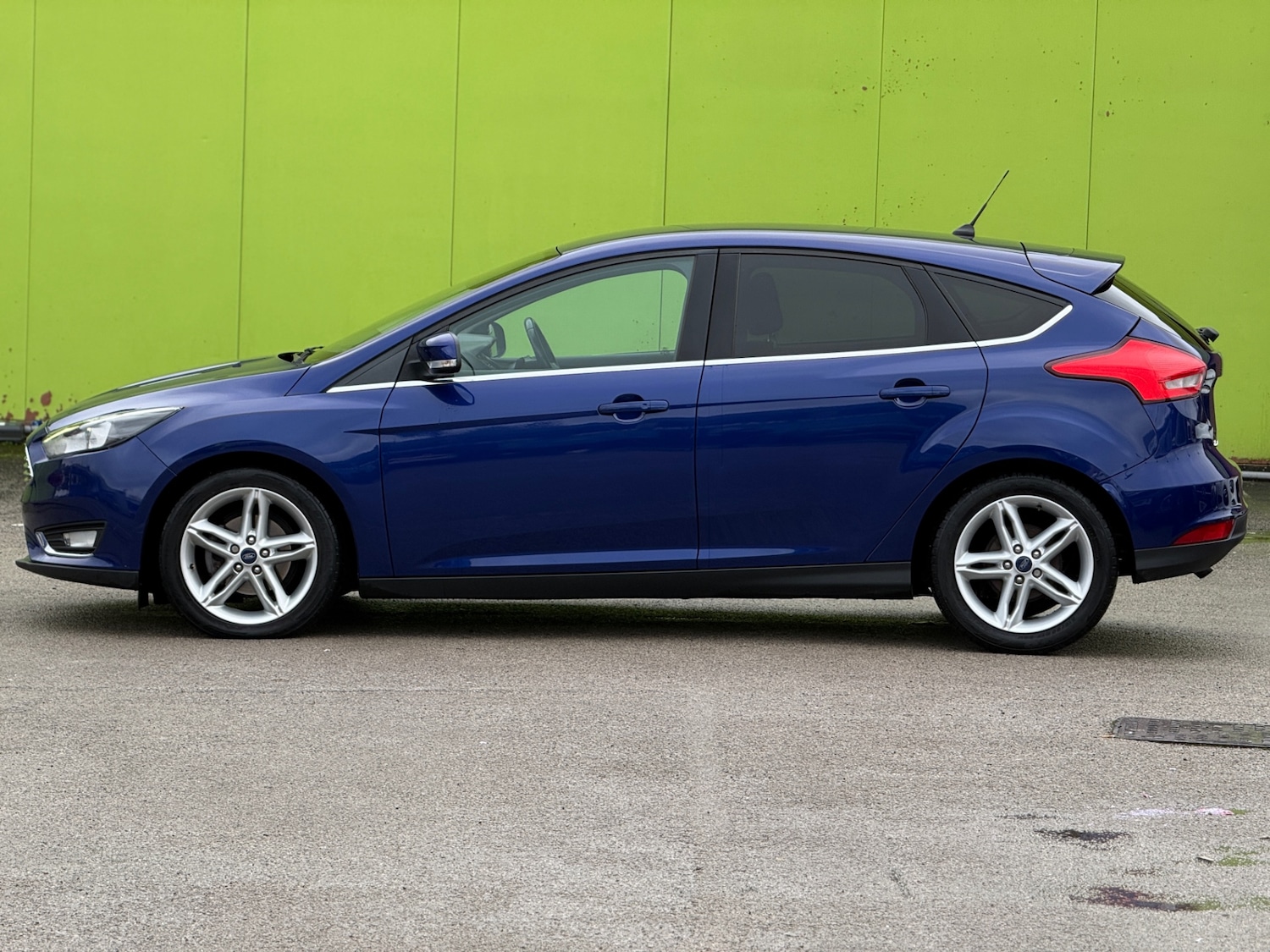 Used Ford Focus 2017 for sale - 77504349: Photo 5