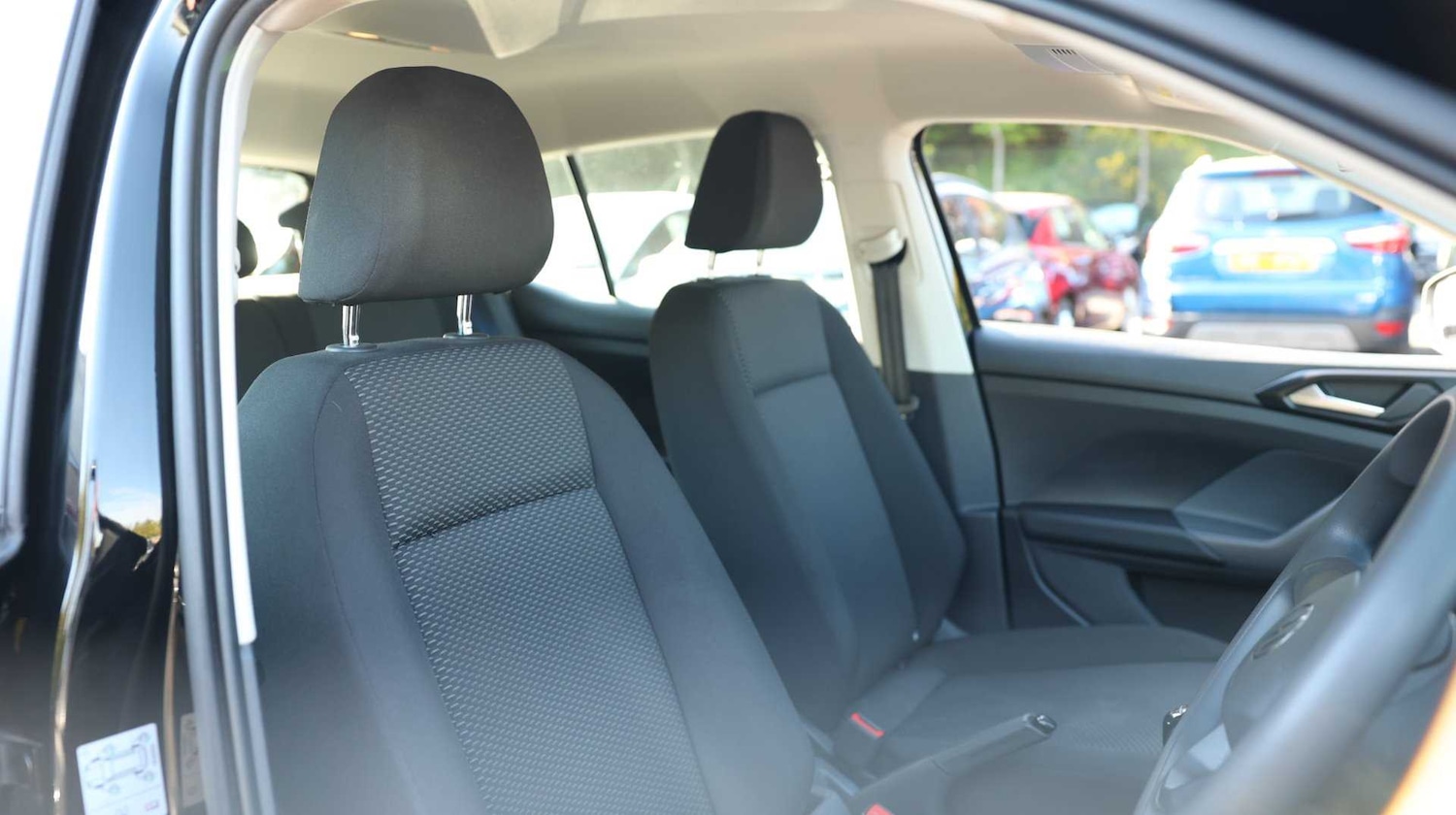 Used Volkswagen T-Cross 2021 for sale - 76818166: Photo 15