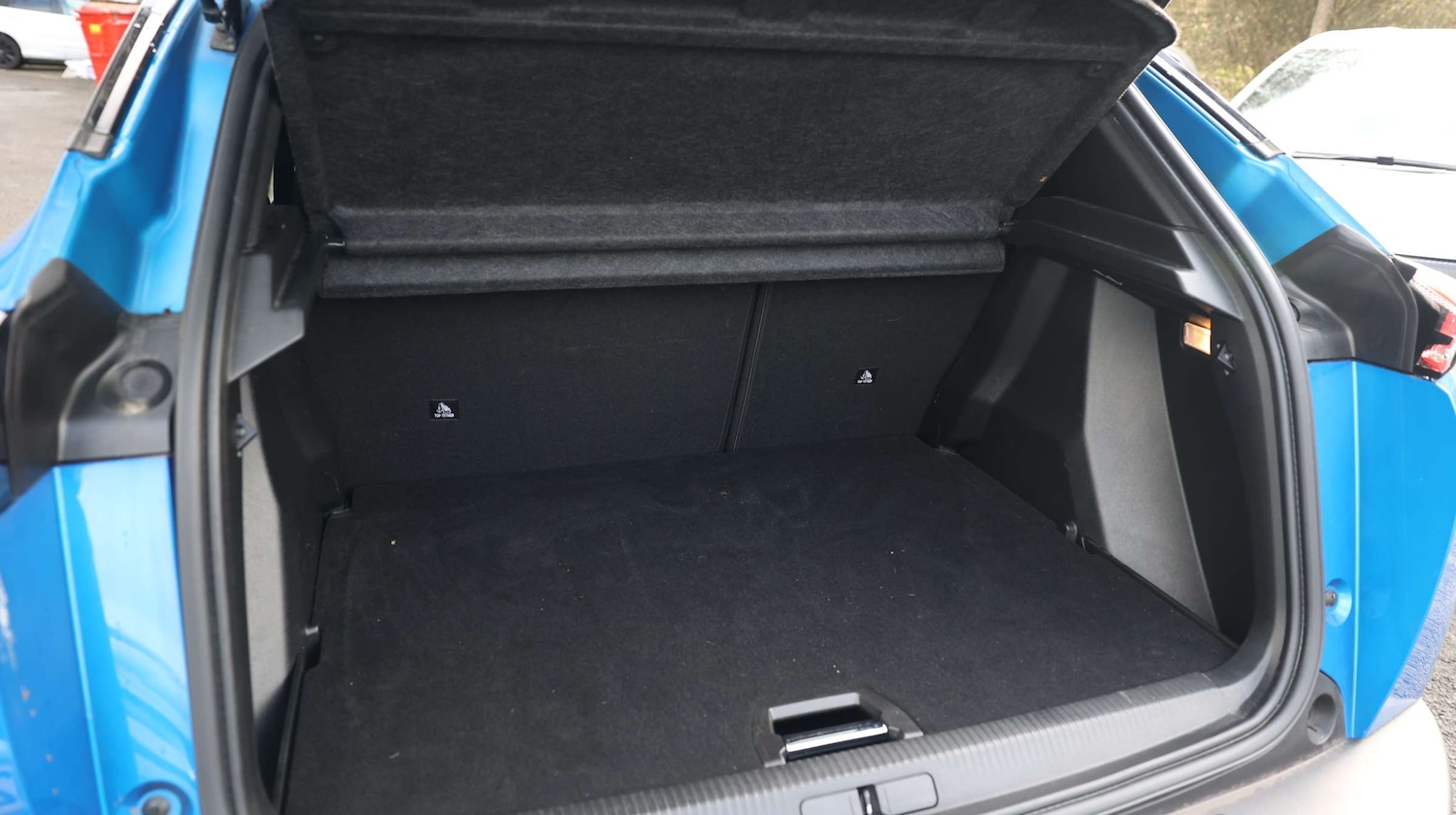 Used Peugeot 2008 2023 for sale - 77648185: Photo 17