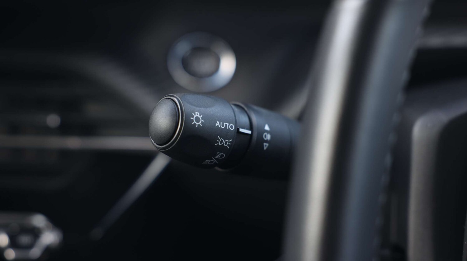 Used Peugeot 2008 2023 for sale - 77648185: Photo 34