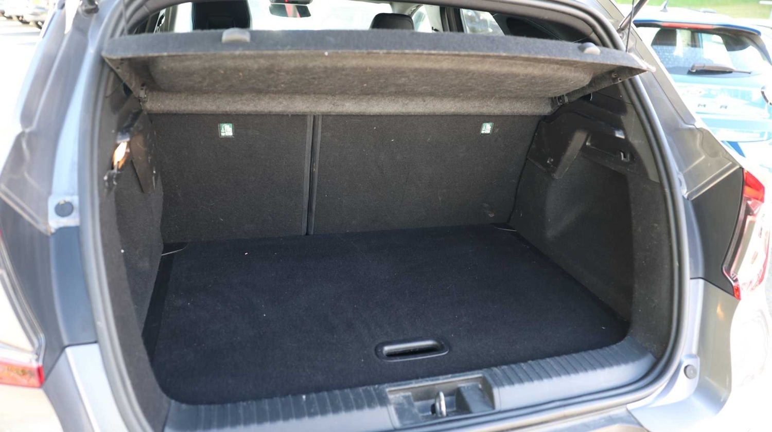 Used Renault Captur 2022 for sale - 76818155: Photo 15