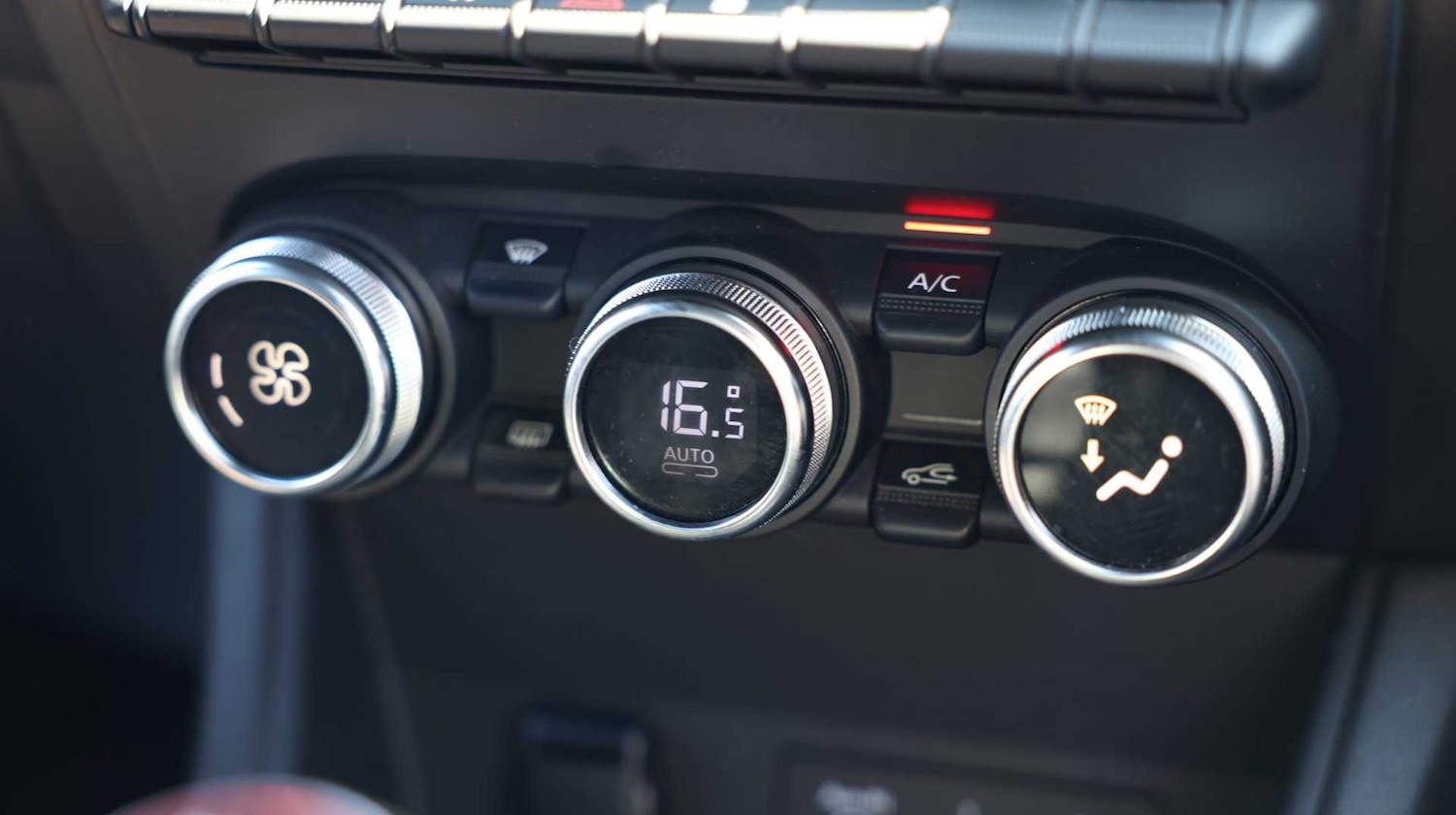 Used Renault Captur 2022 for sale - 76818155: Photo 32