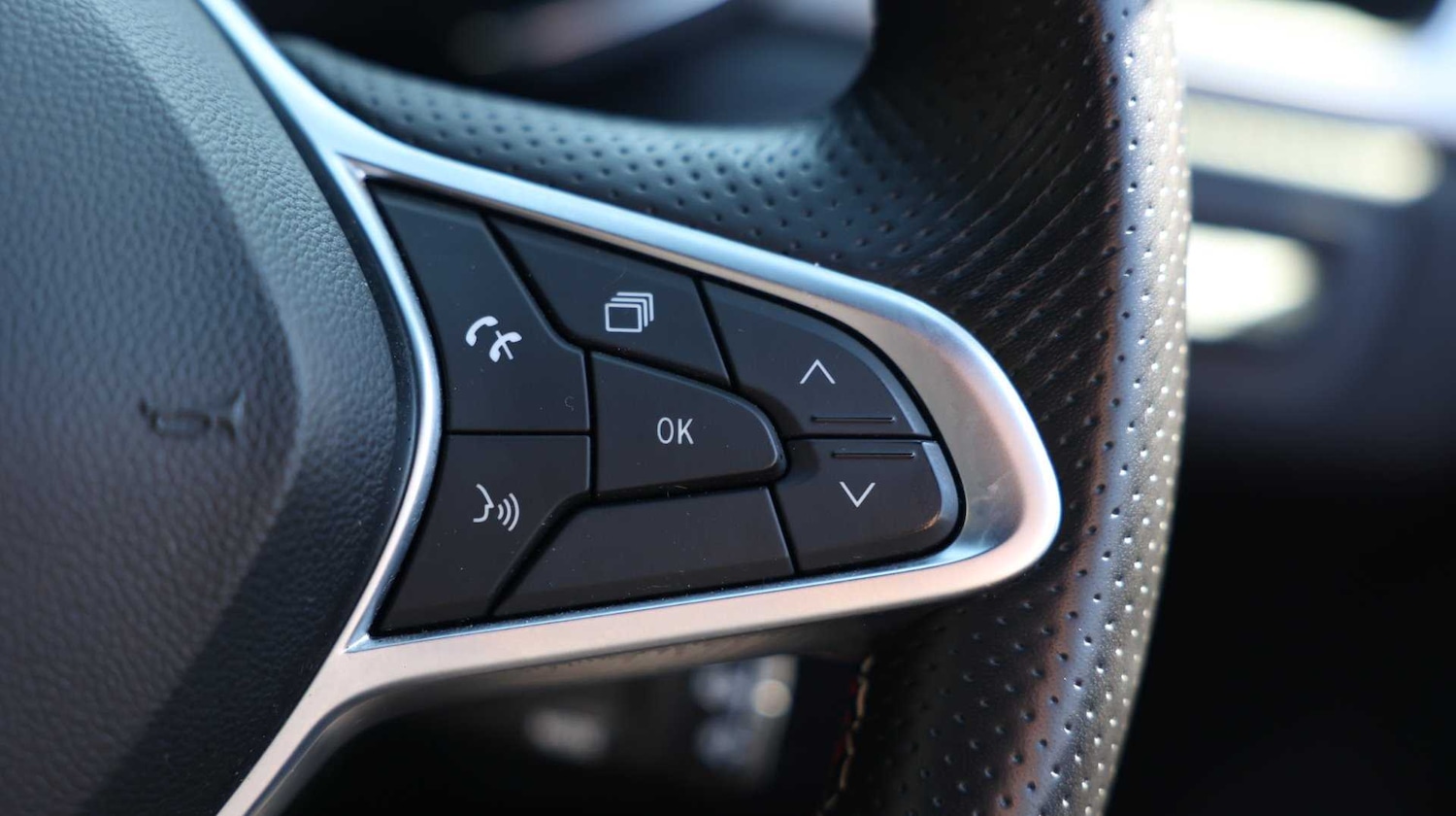 Used Renault Captur 2022 for sale - 76818155: Photo 39