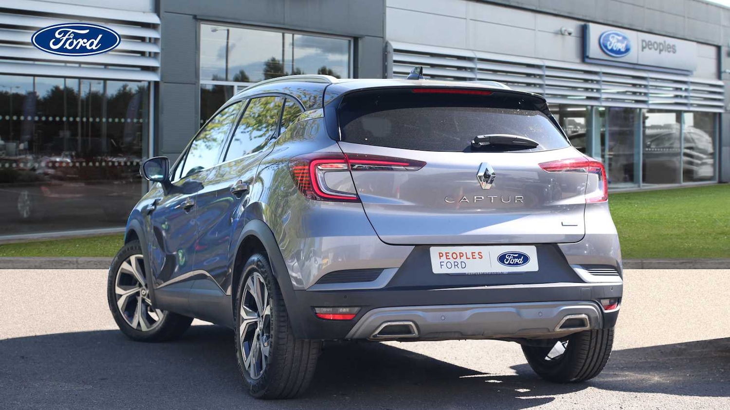 Used Renault Captur 2022 for sale - 76818155: Photo 4