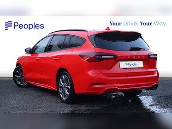 Used Ford Focus 2022 for sale - 76818237: Photo