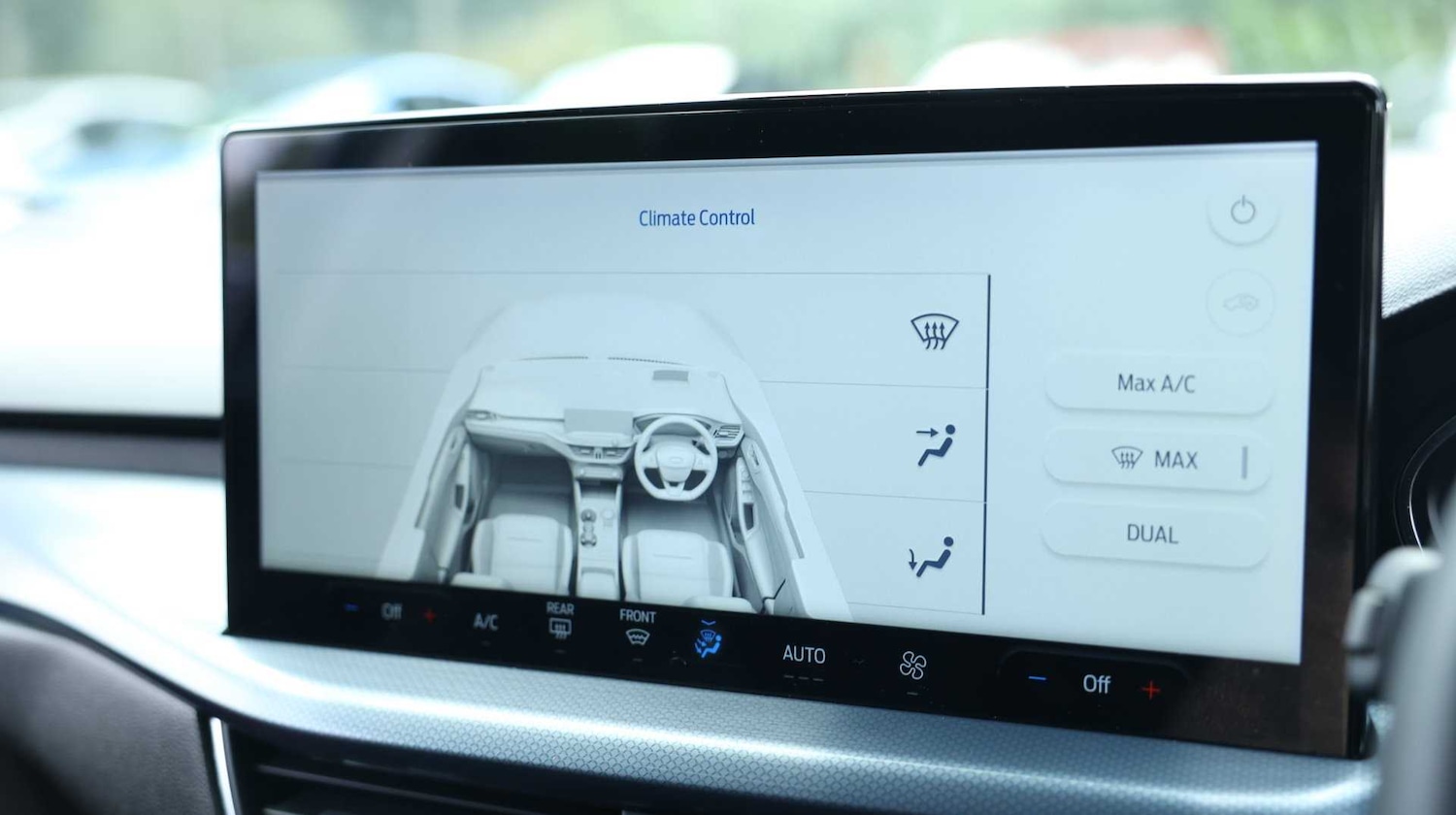 Used Ford Focus 2022 for sale - 76818180: Photo 28