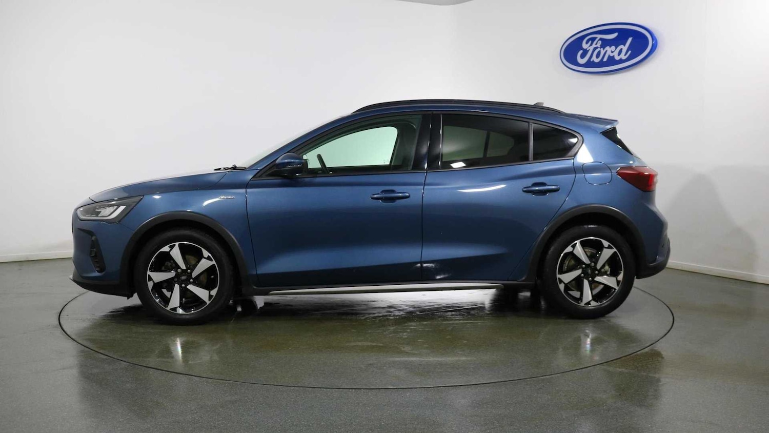 Used Ford Focus 2022 for sale - 76818180: Photo 8