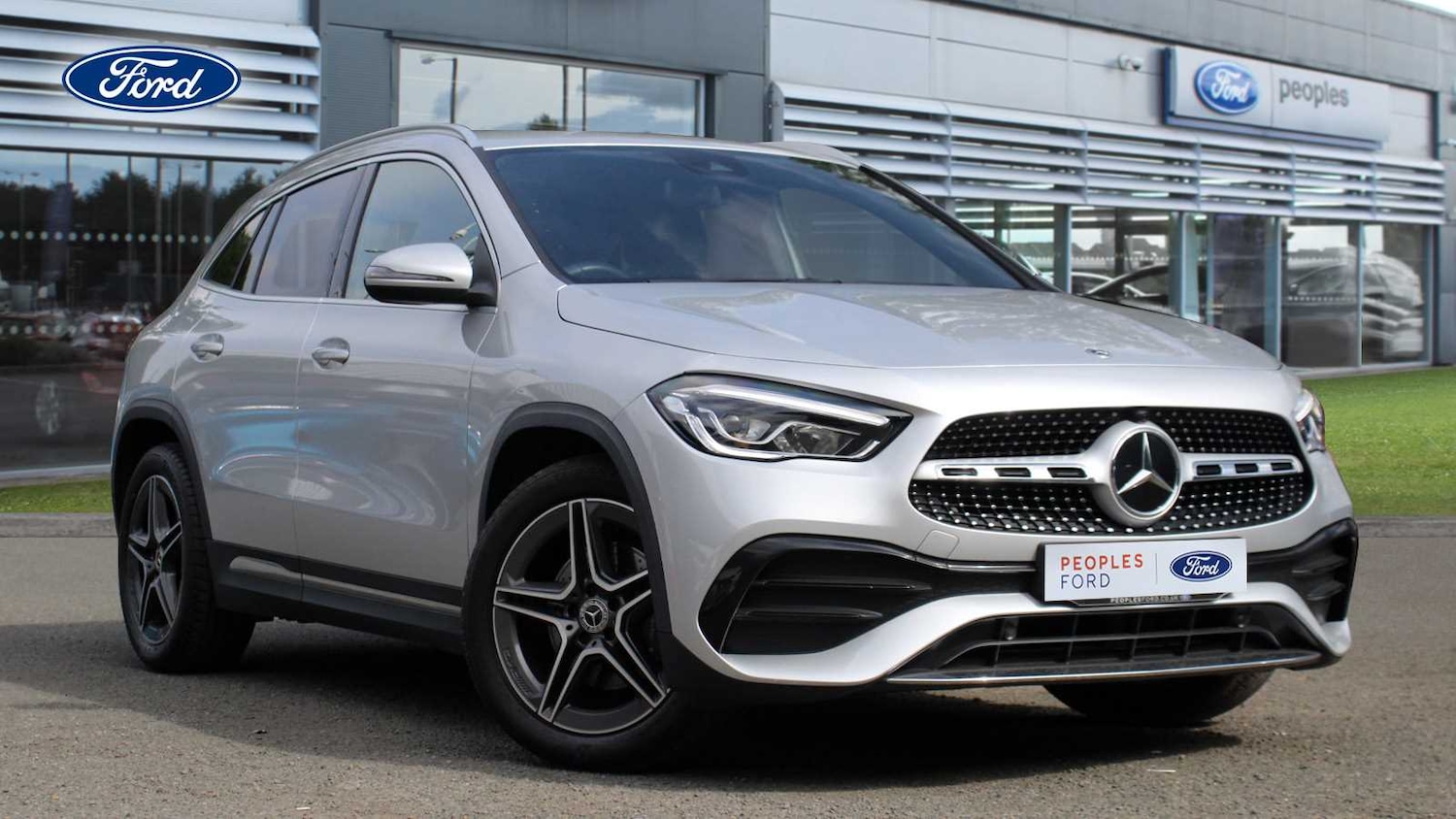 Used Mercedes-Benz GLA 2020 for sale - 76818181: Photo 2