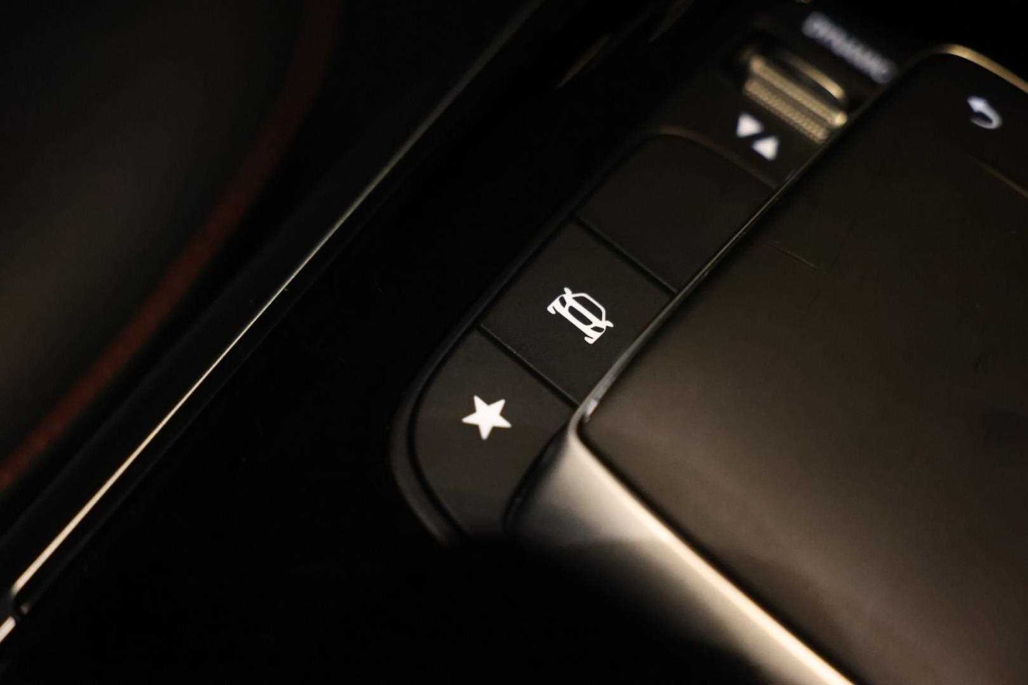 Used Mercedes-Benz GLA 2020 for sale - 76818181: Photo 28