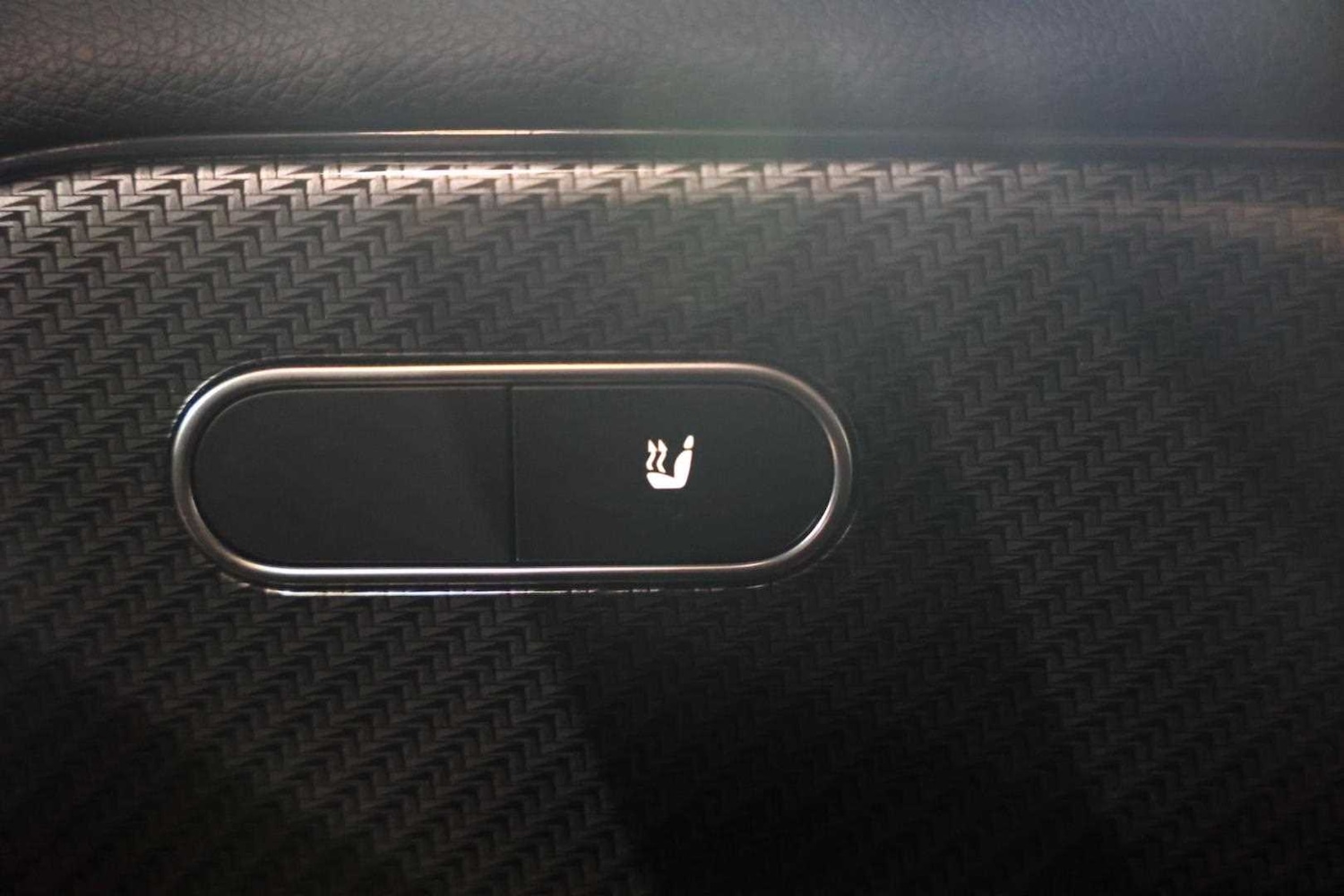 Used Mercedes-Benz GLA 2020 for sale - 76818181: Photo 40