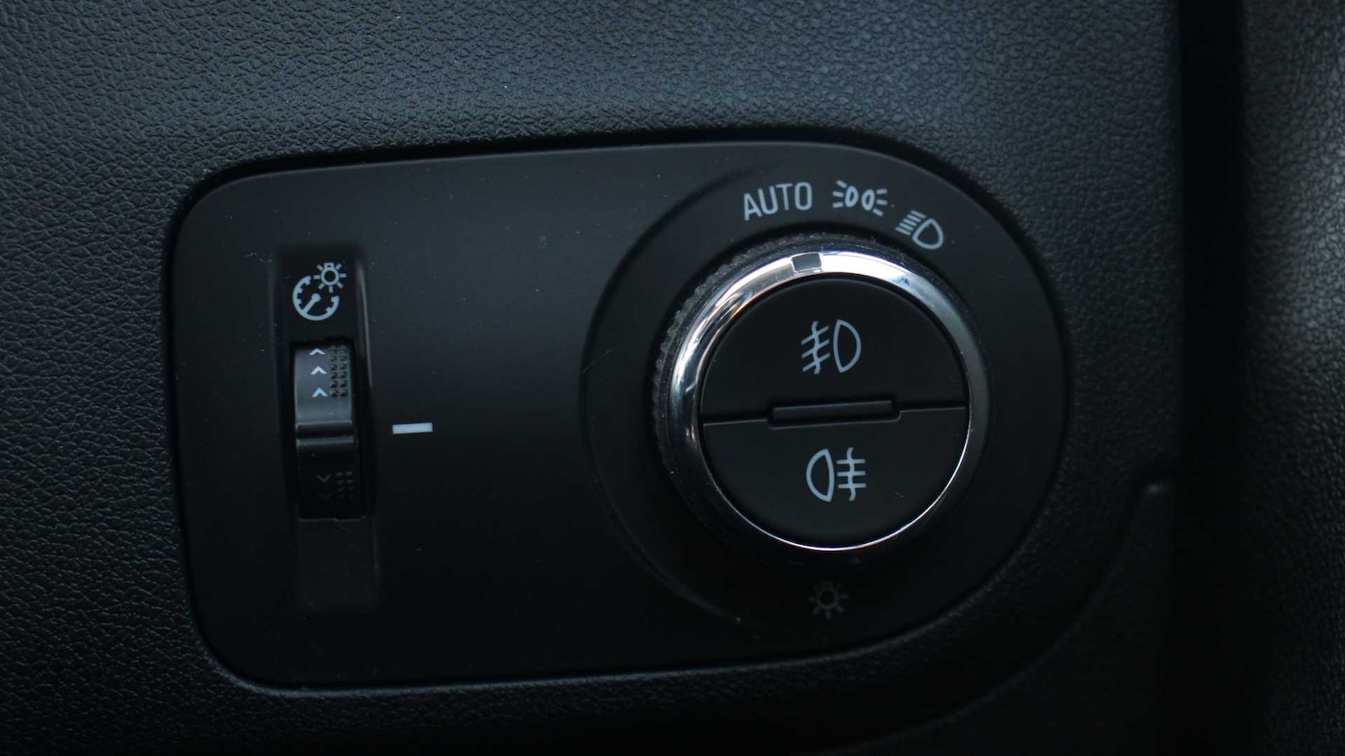 Used Vauxhall Crossland 2022 for sale - 76818164: Photo 33