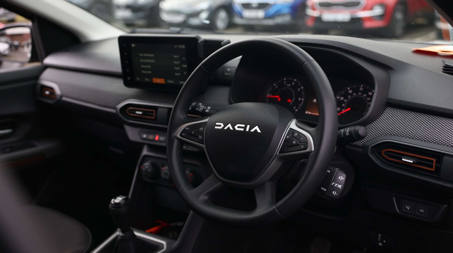 Used Dacia Sandero Stepway 2023 for sale - 76818262: Photo 20