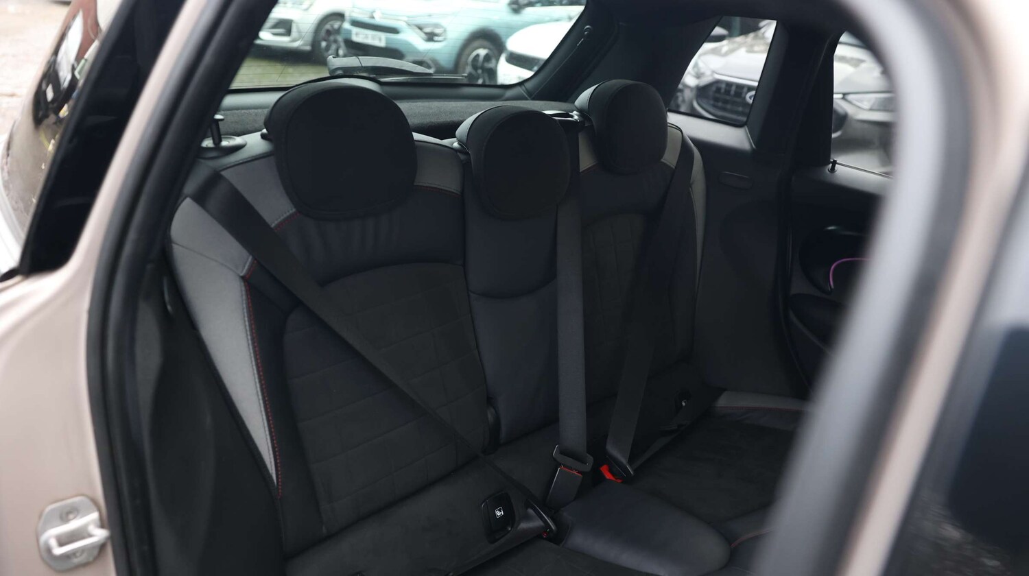 Used MINI Hatch 2022 for sale - 77627475: Photo 18