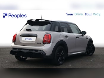 Used MINI Hatch 2022 for sale - 77627475: Photo