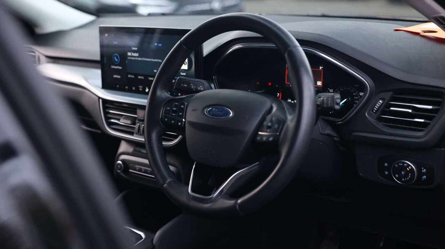 Used Ford Focus 2022 for sale - 76914909: Photo 18