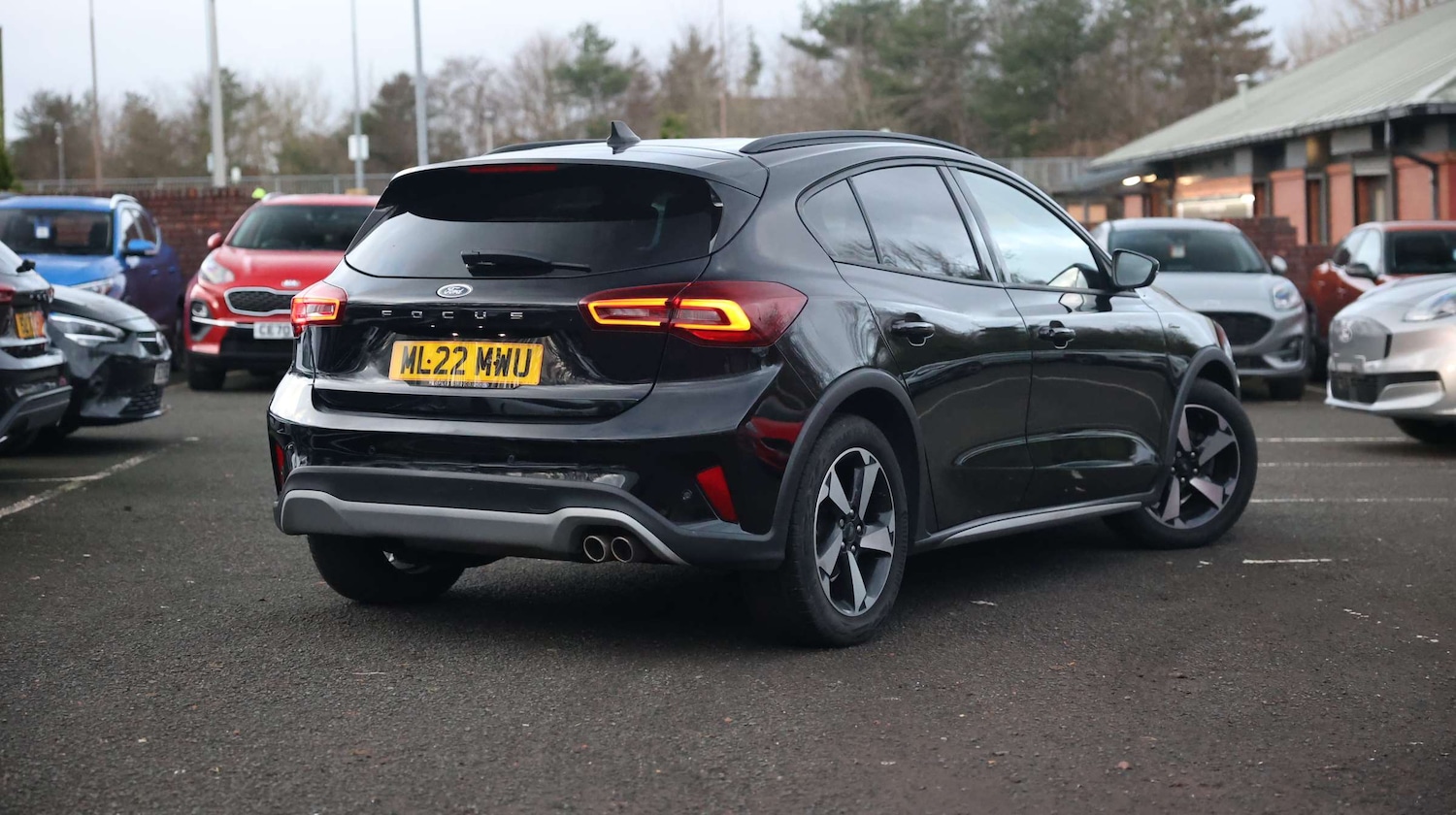 Used Ford Focus 2022 for sale - 76914909: Photo 3