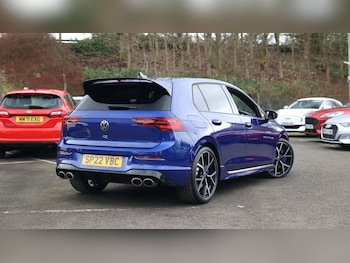 Used Volkswagen Golf 2022 for sale - 77942111: Photo