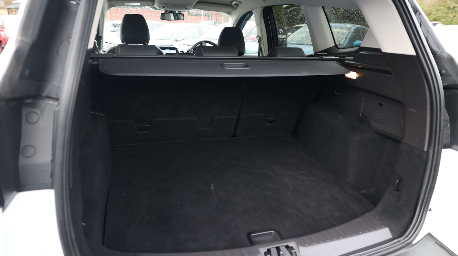 Used Ford Kuga 2018 for sale - 77648182: Photo 15