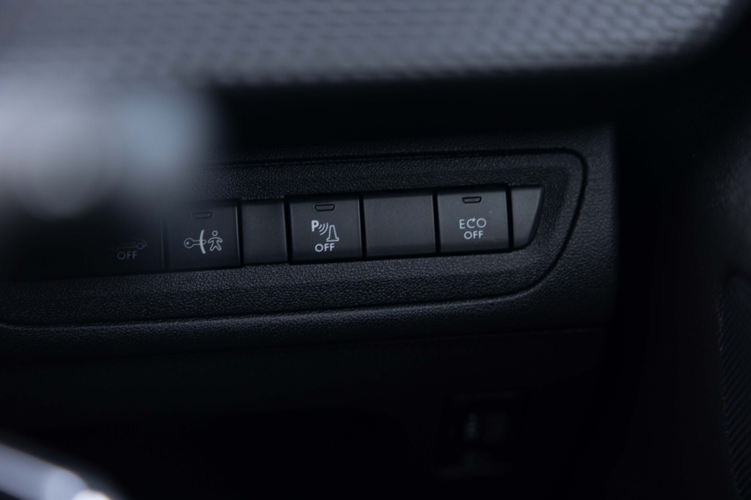 Used Peugeot 2008 2018 for sale - 78080810: Photo 36