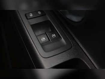 Used Volkswagen up! 2017 for sale - 77157935: Photo