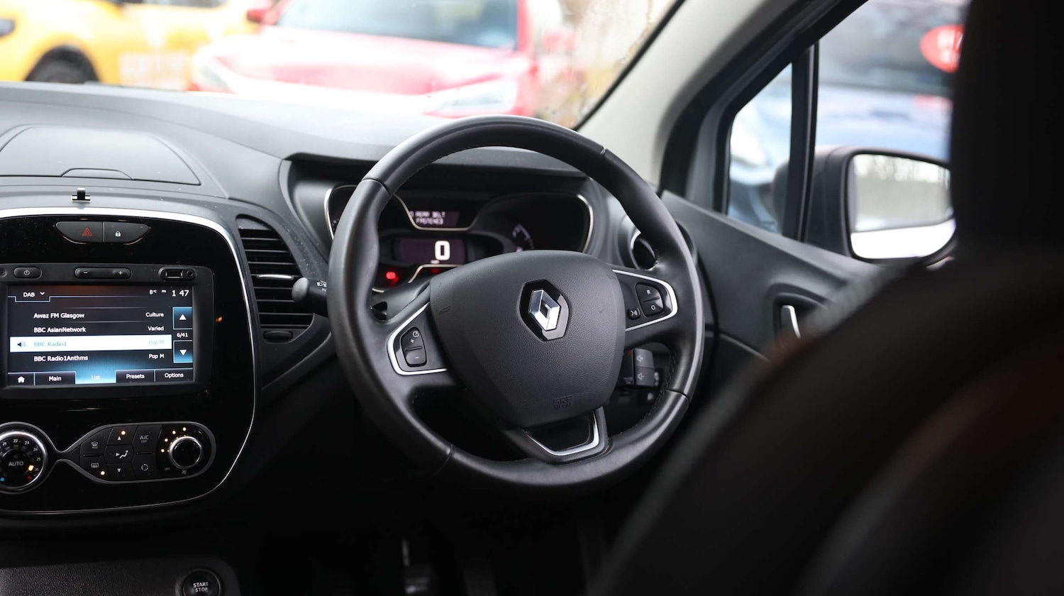 Used Renault Captur 2018 for sale - 76999504: Photo 22