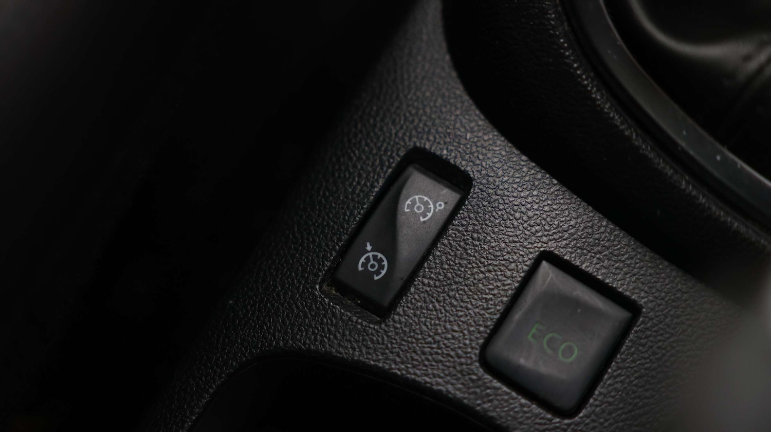 Used Renault Captur 2018 for sale - 76999504: Photo 31