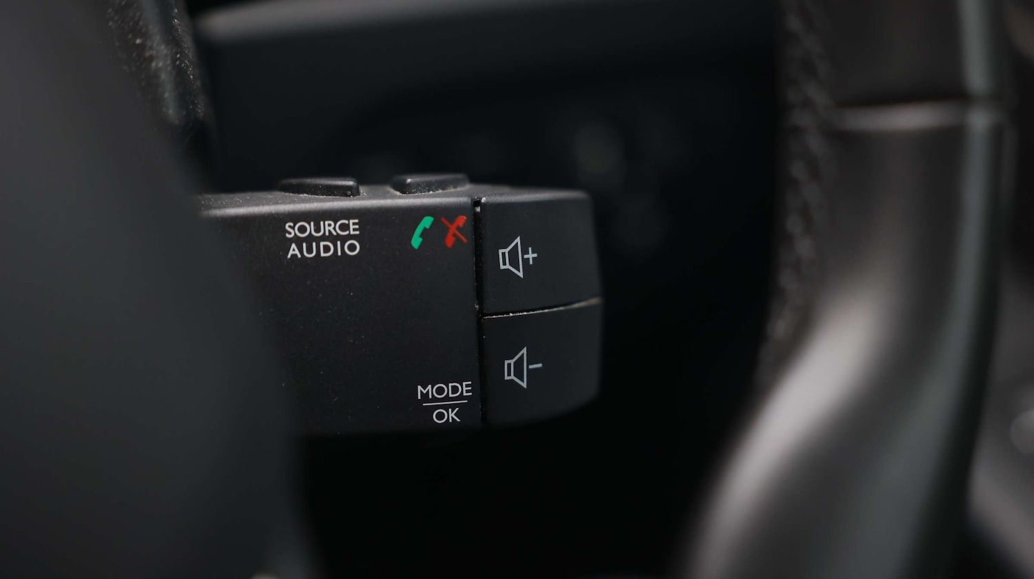 Used Renault Captur 2018 for sale - 76999504: Photo 35