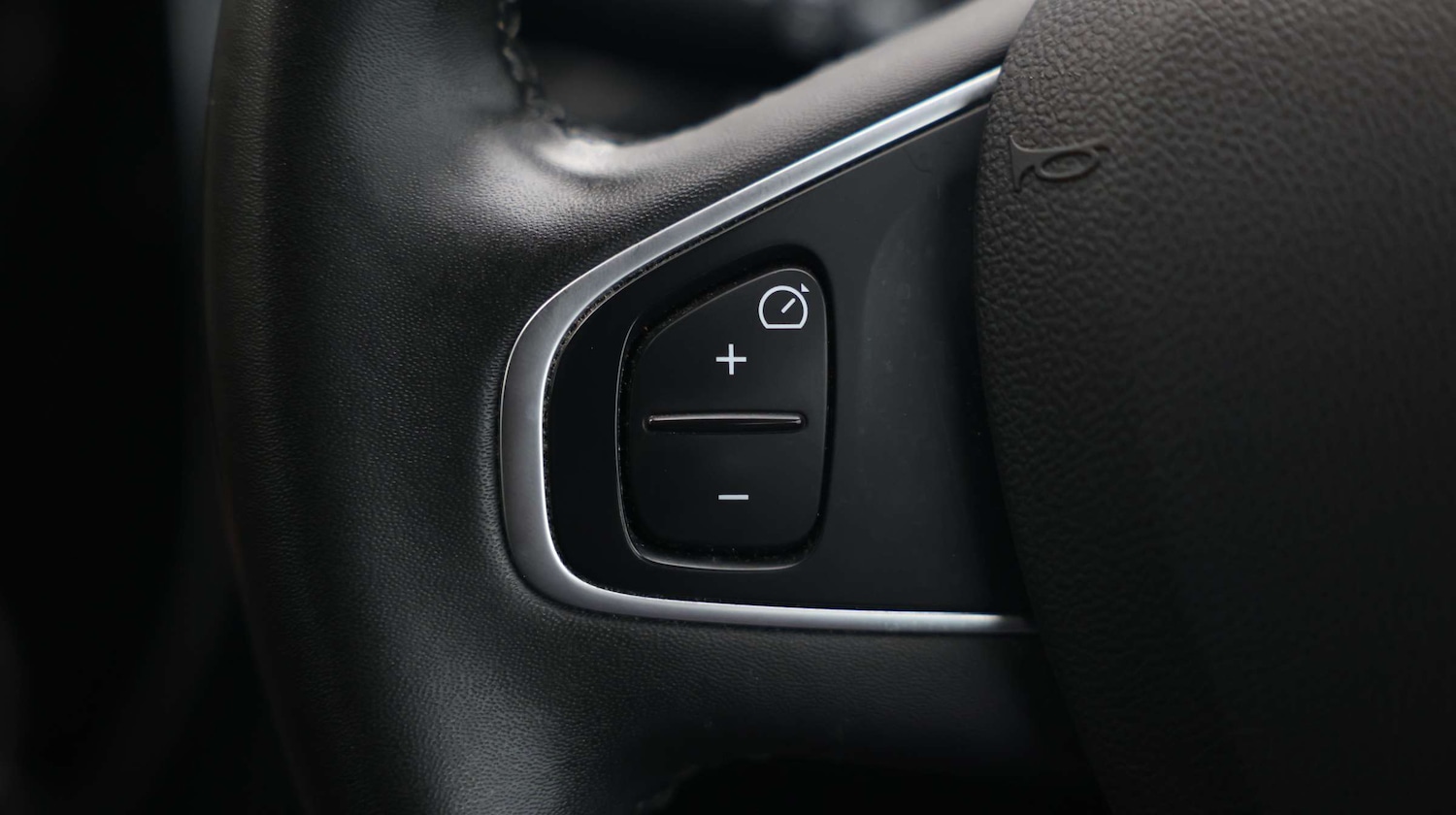 Used Renault Captur 2018 for sale - 76999504: Photo 36