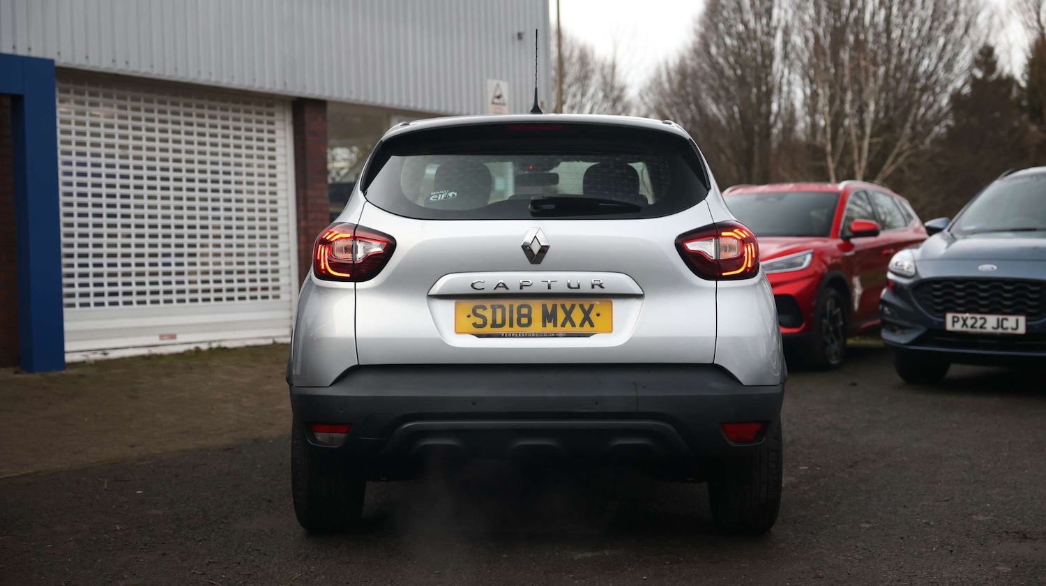 Used Renault Captur 2018 for sale - 76999504: Photo 6