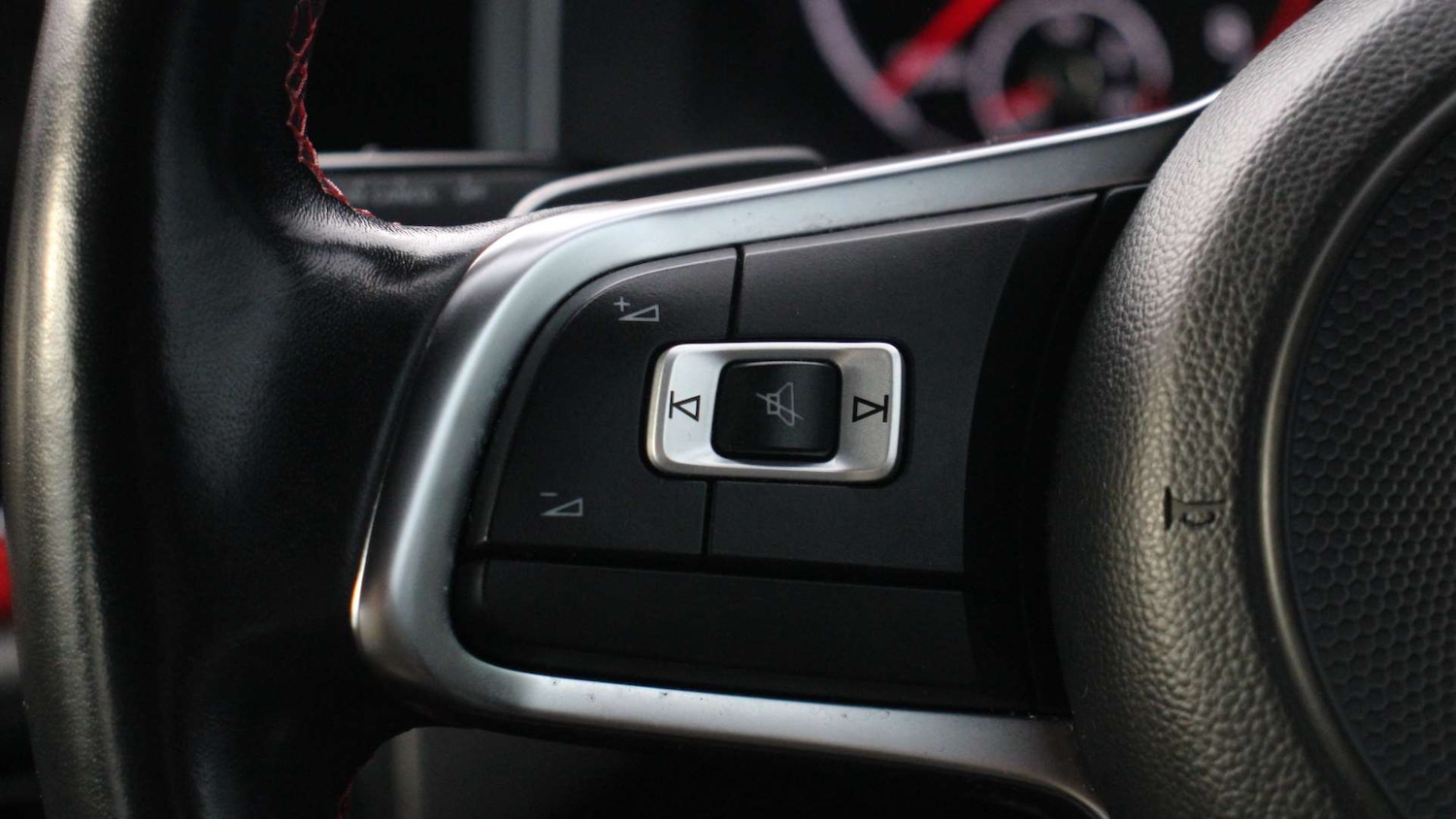 Used Volkswagen Polo 2019 for sale - 77519150: Photo 35